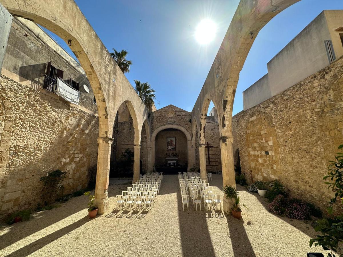 Suite Moen Ortigia Syracuse Exterior foto