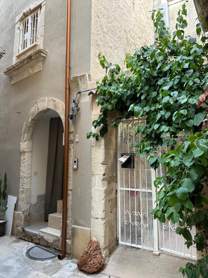 Suite Moen Ortigia Syracuse Exterior foto